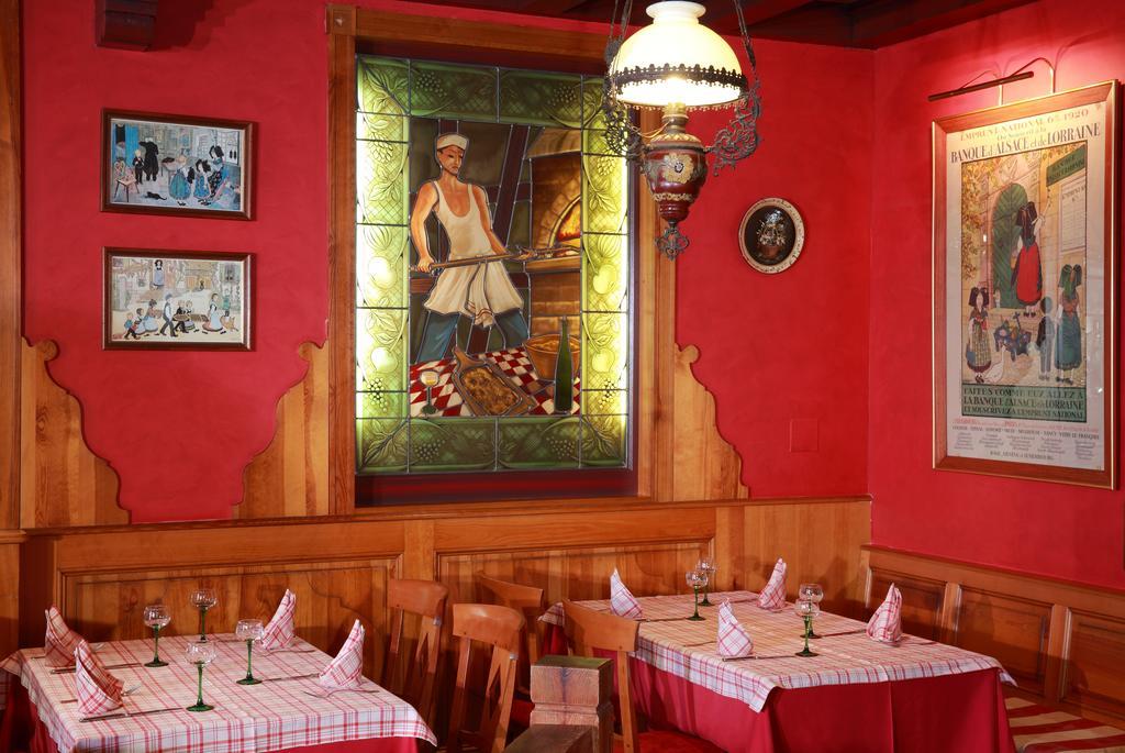 Hotel Restaurant Pere Benoit Entzheim Exterior photo